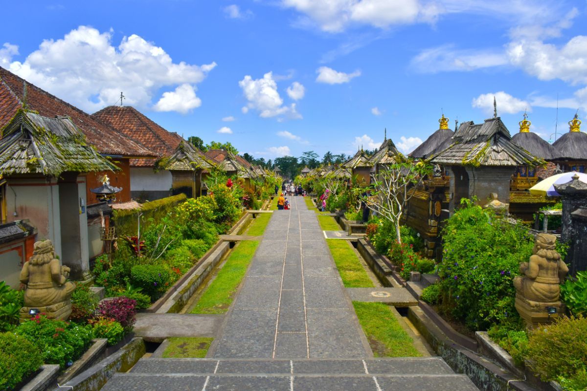 wisata rumah adat